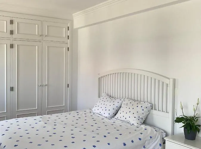 Bed & Breakfast Fremdheim Ericeira